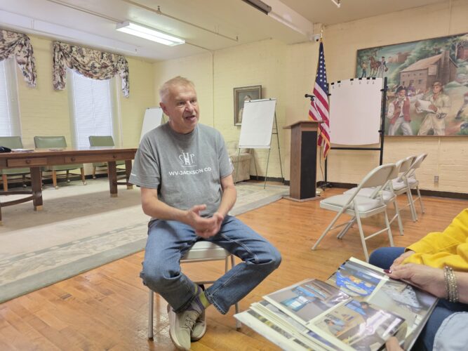 ‘Sleep in Heavenly Peace’ chapter in Jackson County builds beds for children in need
